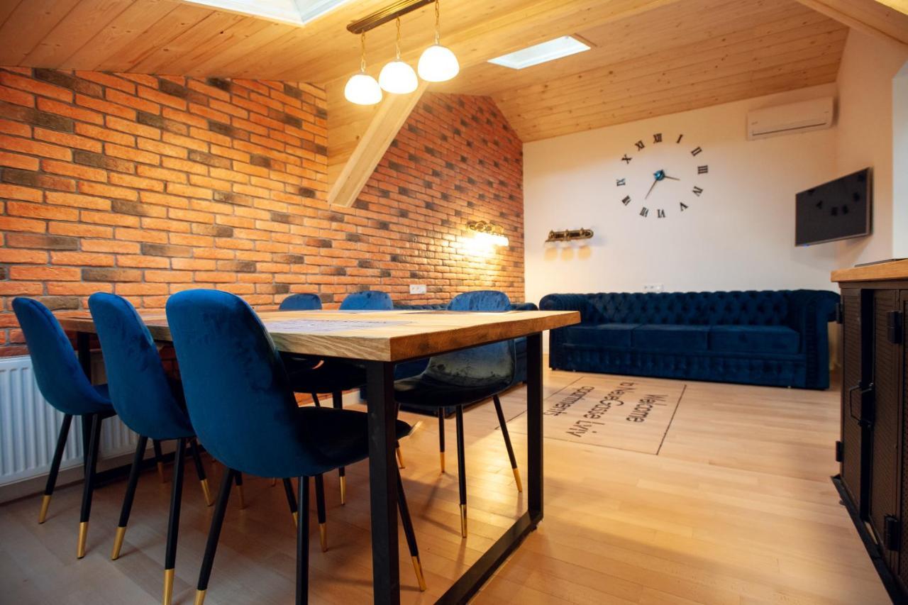 Neue Gasse Lviv Apartments Luaran gambar